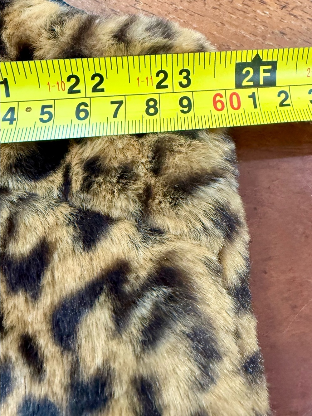 NWT Fever Leopard Print Faux Fur Zip Up Vest Size XL Soft Lined Winter Layer - Picture 9 of 10